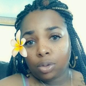 Meet your Posher, Lakeisha